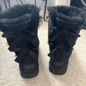 Uggs Bailey Bow